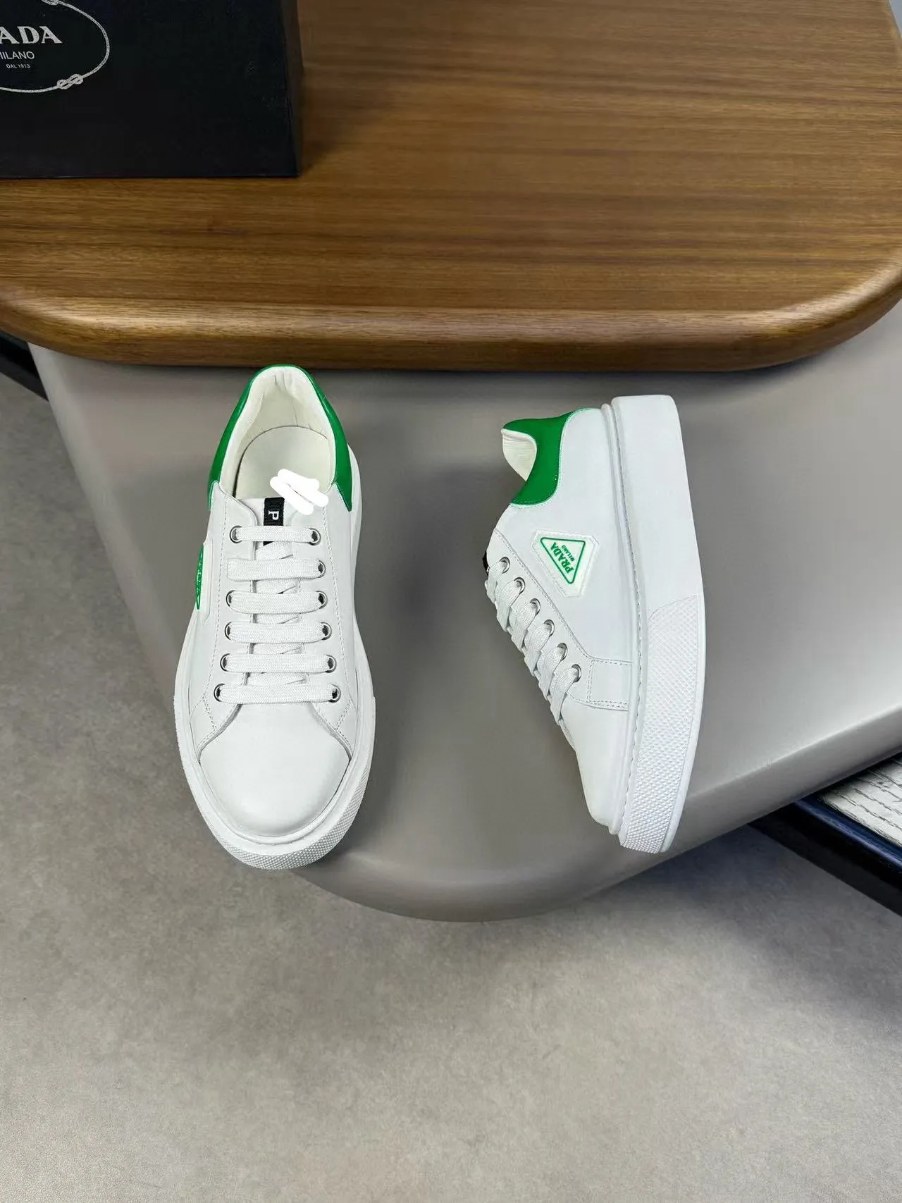 Men's men's shoes 💰420 [New style] 🦕🦕 [PRADA] Prada - High-end quality original order - Upper: original 🔝 Napa calfskin, brand plastic LOGO sewn on shoe body - Lining: water-dyed cowhide - Outsole: original TPU rubber foam; molded outsole - Super high quality control, fine workmanship: highlighted (high-end, luxury, grade) -Size: 39-44 (38, 45, can be customized)